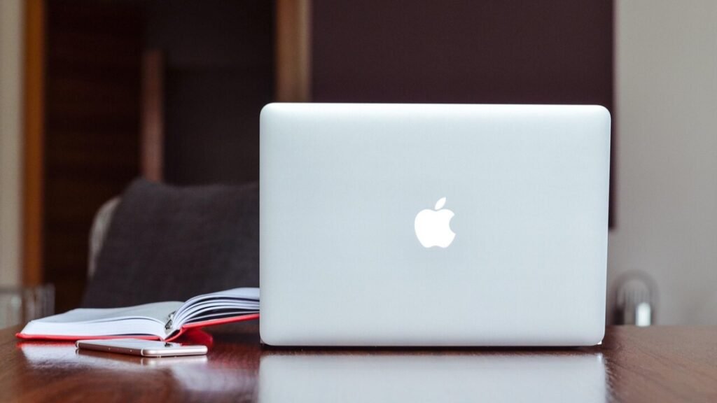 Nájemní smlouva na dobu neurčitou k uzavření nájemního vztahu ve formátu PDF zdarma